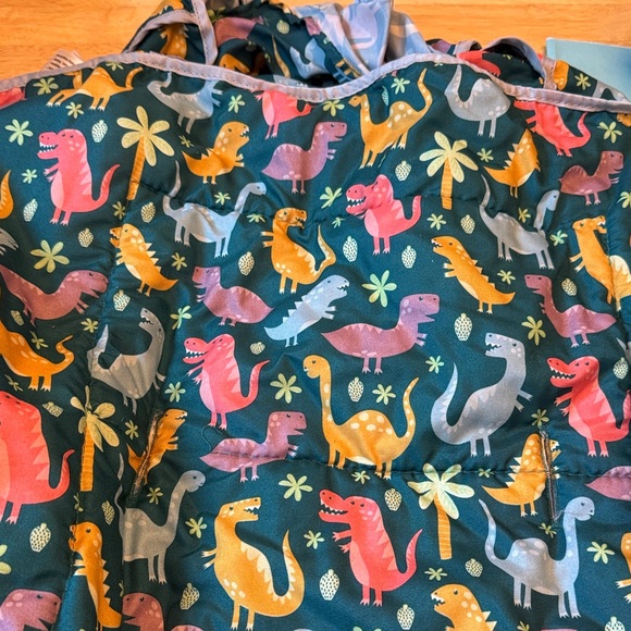 Dinosaur Print high chair/shopping cart/ restaurant high chair etc cover clean - Picture 4 of 11